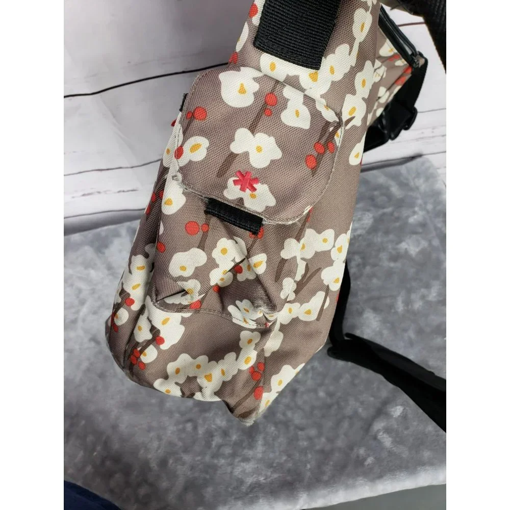 Skip hop duo diaper bag‎ in cherry blossom